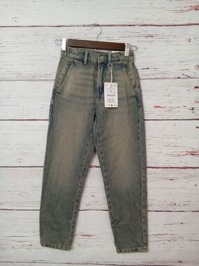 NWT Zara Kids Slouchy Fit Jeans Size 9-10 (140 cm) Light Wash Denim